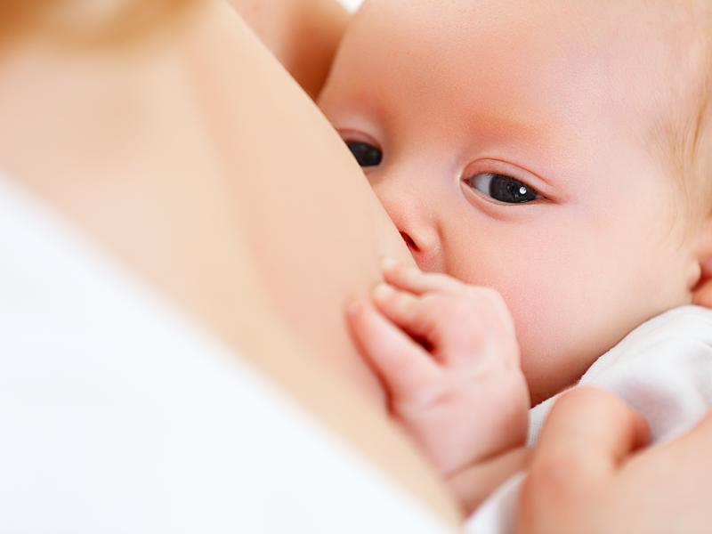 L’allaitement maternel  : Pratiques et spécificités en structure de soins (niveau 1 et 2)